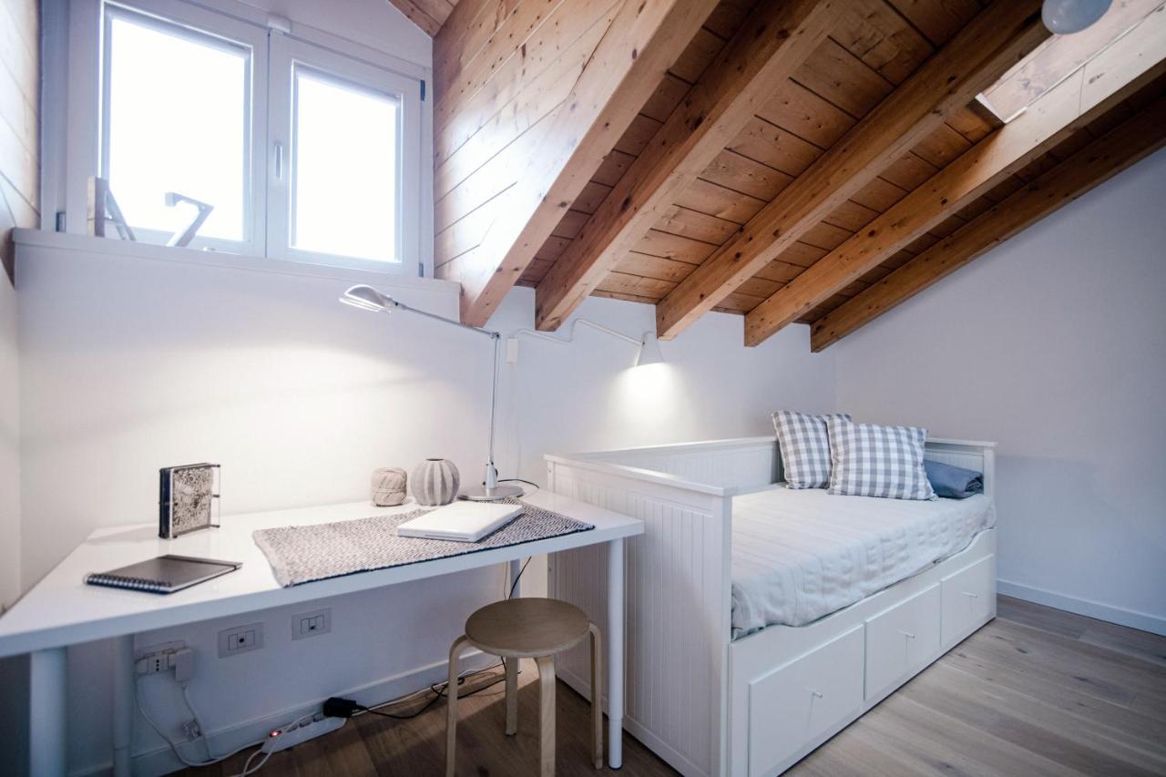 Modern Luxury Attic - Bymyhomeincomo Kültér fotó